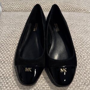 New Women's Michael Kors Black Patent Toe Flats Size 6.0 M